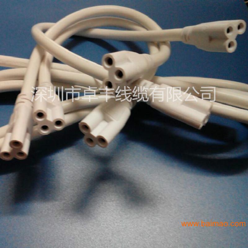 如何连接电线和插头 wKgAFFYwlwCANxSoAAD4DkmkFKo369.jpg