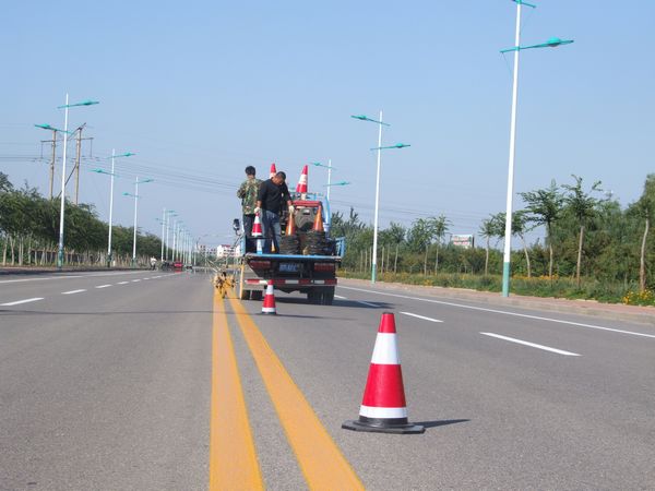 道路标线施工
