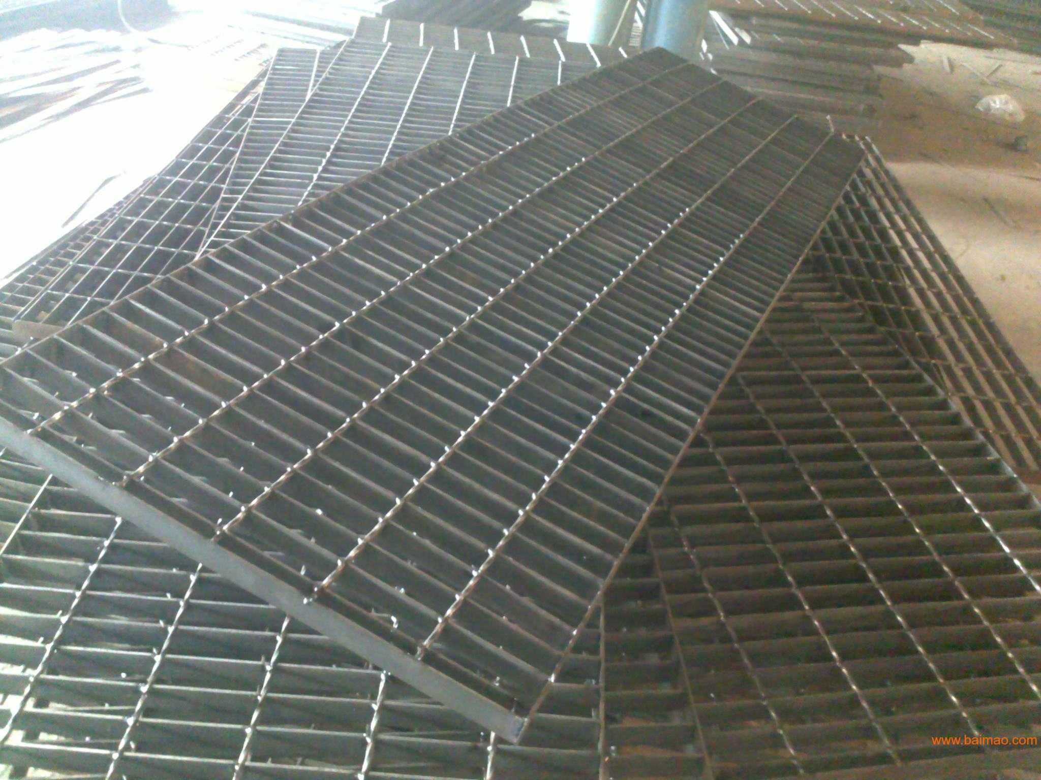 供应不锈钢钢格板金属钢格板隔离栅板厂家批发供应商