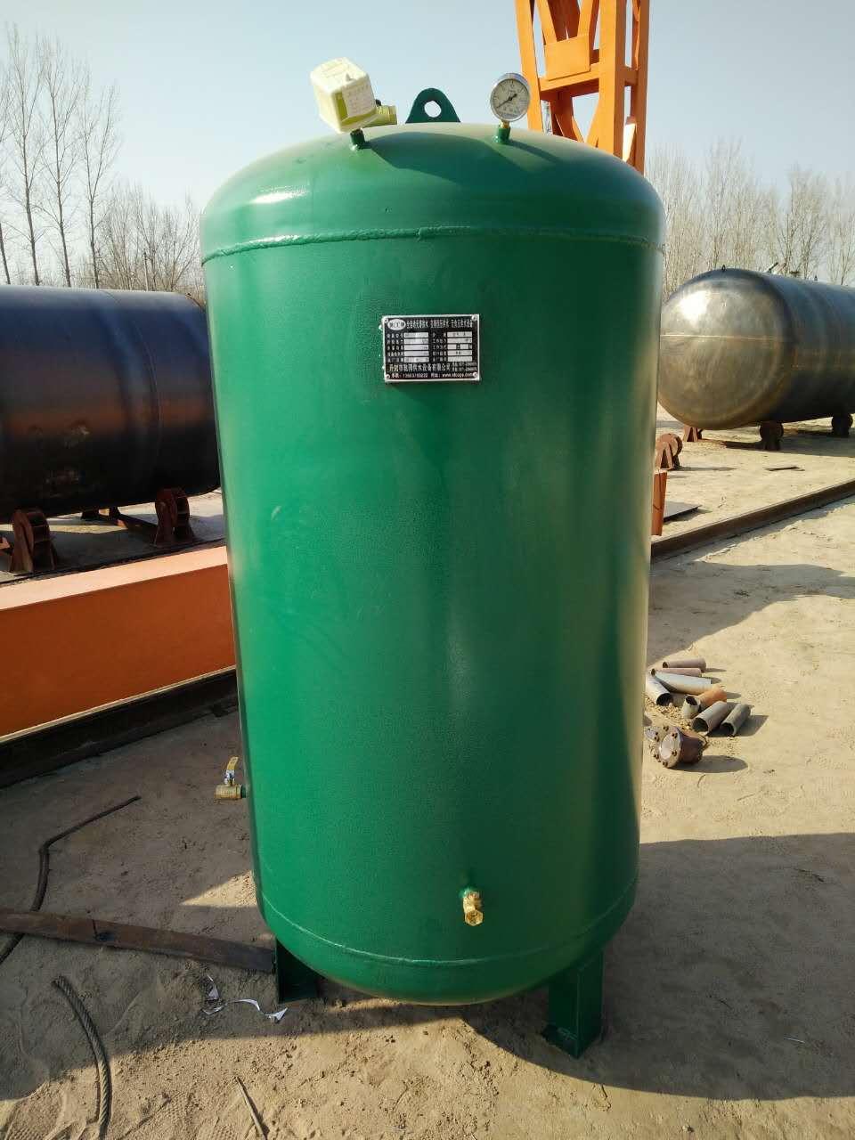 5,立式无塔供水设备泵机组应常常查看,定时保护并加注润滑油.