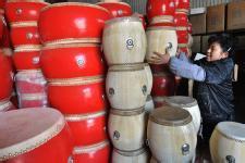 怎么用桶做鼓 wKgAFFQqbyaAF9zQAAAkEH7tJWo860.jpg