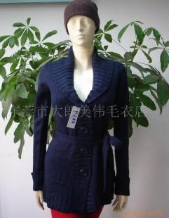 供应(美伟库存服装最火爆毛衣批发基地巨献)女