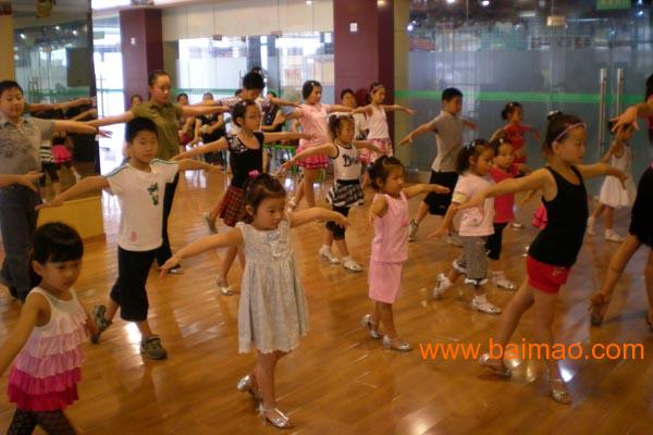 成都少儿舞蹈培训、成都少儿舞蹈培训班、