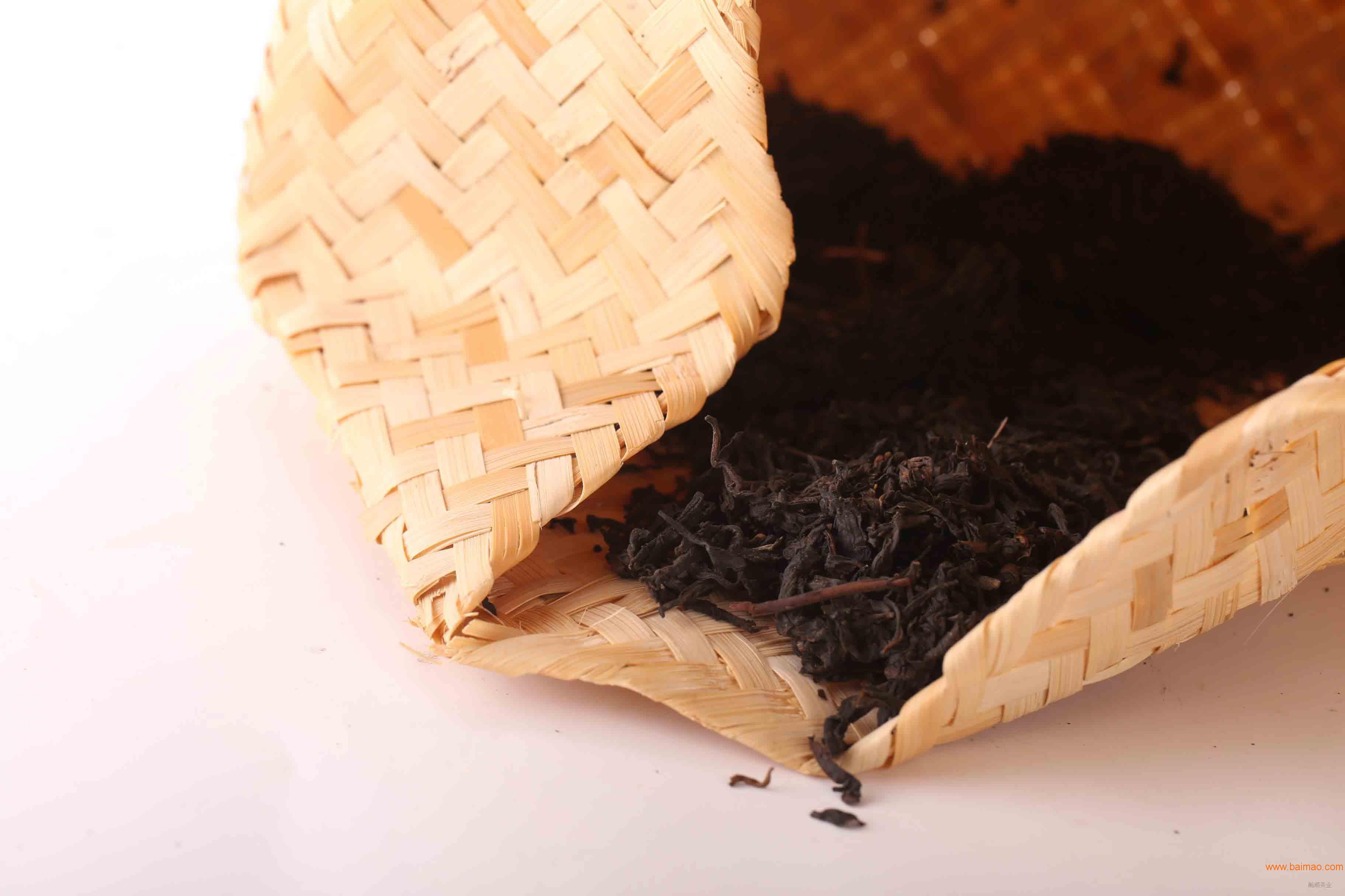 瀚顺黑茶 2013年竹篓两斤装 安化黑茶高山天尖茶