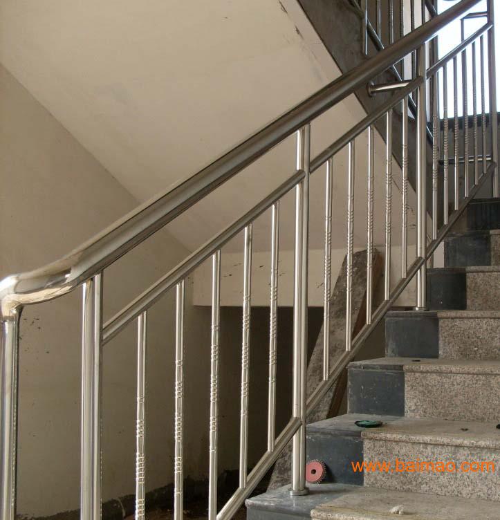 供应高品质201不锈钢管材 精品不锈钢装饰管厂