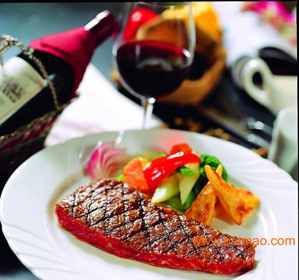 巴比克牛排馆的传承牛排+红酒