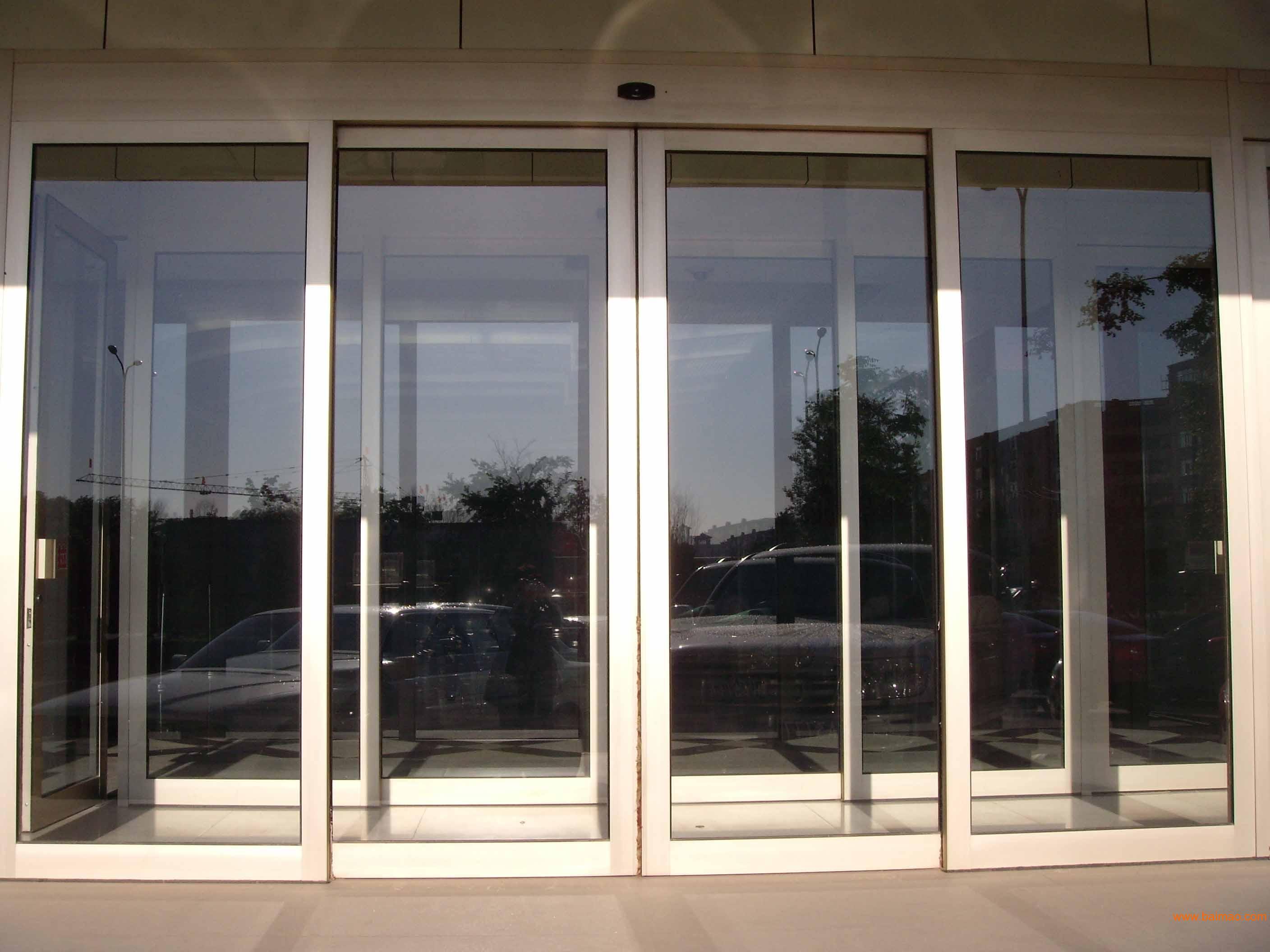 无框玻璃门安装方法 玻璃门的种类,行业资讯-中玻网