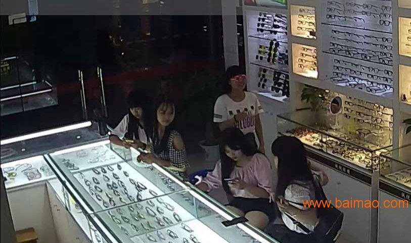美瞳眼镜店配多少钱,美瞳眼镜店配多少钱一副