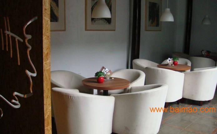 时尚创意欧式圆形餐桌组合新款美式**复古实木餐桌