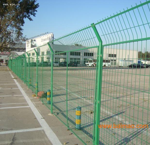 高速公路护栏网、安平公路隔离栅
