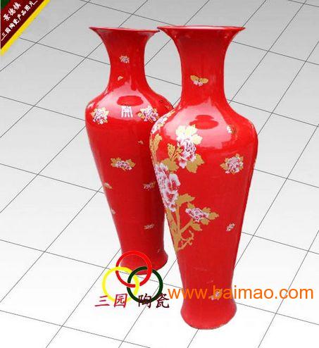 中国红龙凤大花瓶