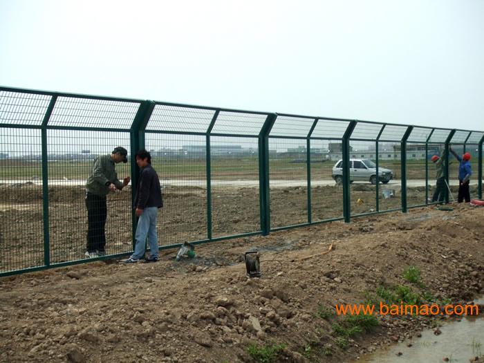 供应农场护栏网、农场防护网、农场绿色铁丝网