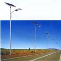 创建陕西新渭南，道路发展LED太阳能路灯
