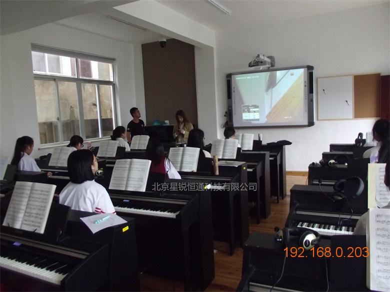 供应 数字化音乐教学平台 电钢琴集体课教学系统设备