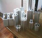 六棱柱，120°角柱，圆弧柱，展示柜铝料，100方柱