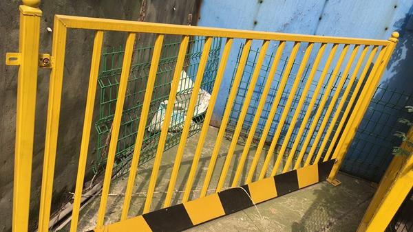 武汉基坑护栏网 基坑护栏网直销厂家 基坑临边防护网