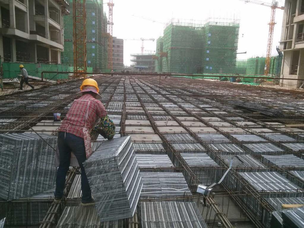 山西钢网箱（钢质网状构件）在现浇无梁楼盖的施工方案