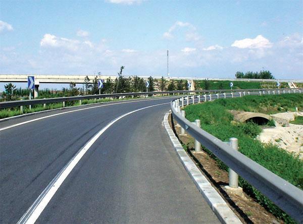 山西太原 大同 忻州厂家直销交通道路护栏 高速波形