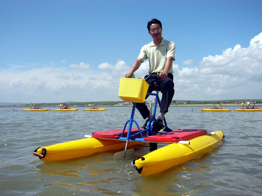 海德龙聚乙烯塑料pe单人水上自行车,水上脚踏单车