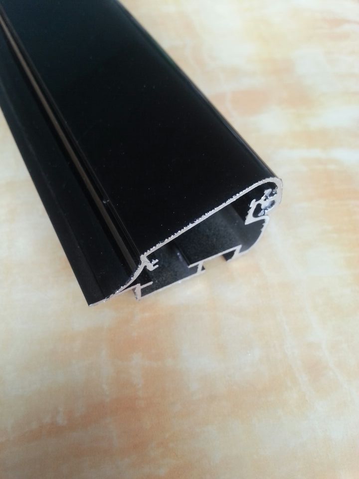 4.0cm亮黑色超薄灯箱铝型材