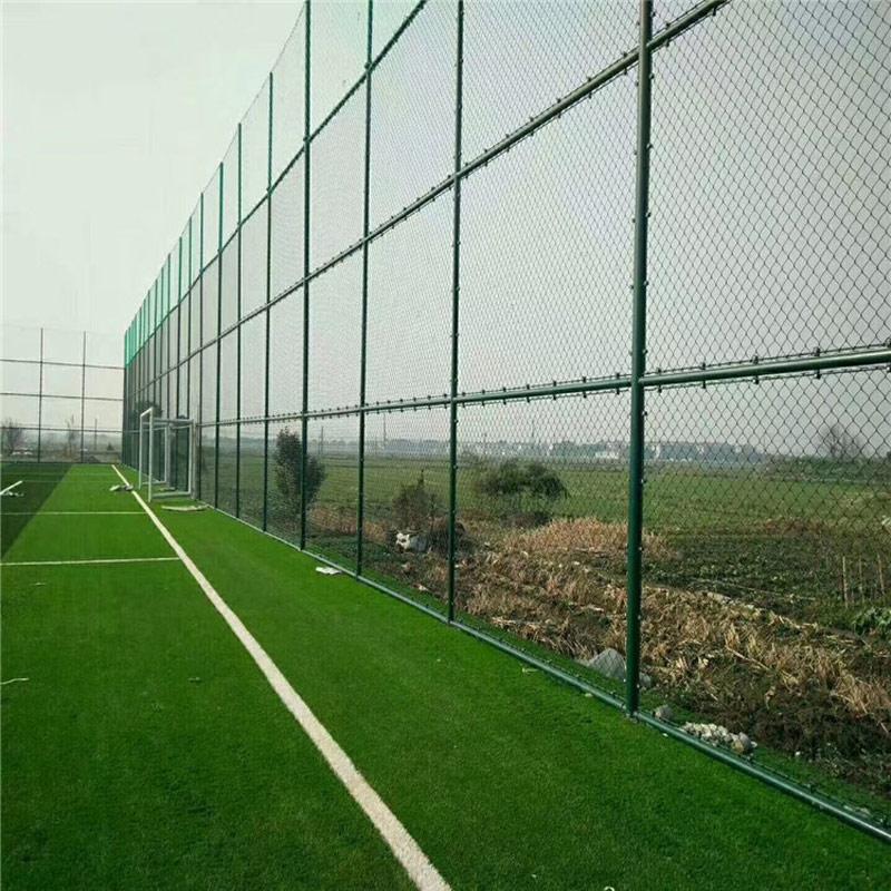 茂名足球场围栏图片 篮球场网球场围网 勾花网护栏