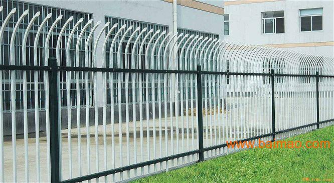 镀锌钢护栏厂围墙锌钢护栏组装