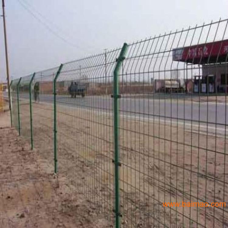 护栏网| 生产供应双边丝护栏网