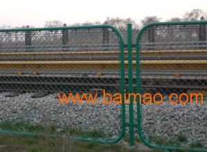 供应铁路护栏网适用于多种复杂环境