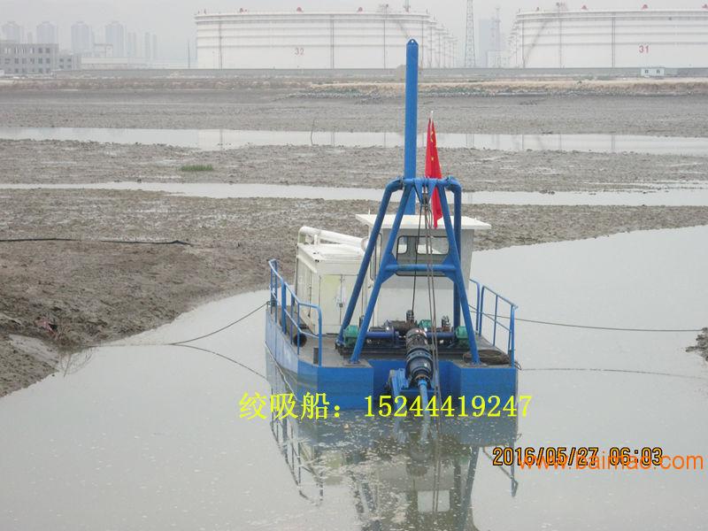山东青岛小型绞吸挖泥船采用单体结构