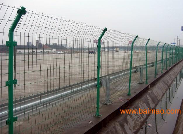 南京公路护栏网 铁路护栏网 园林护栏网隔离网围栏网