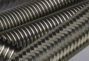 德冠橡塑常年供应各种规格的金属软管