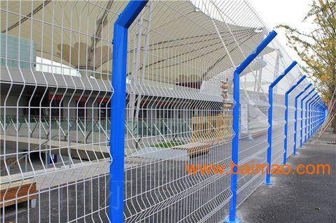 D型柱护栏网、**围栏网、博物馆护栏网厂家
