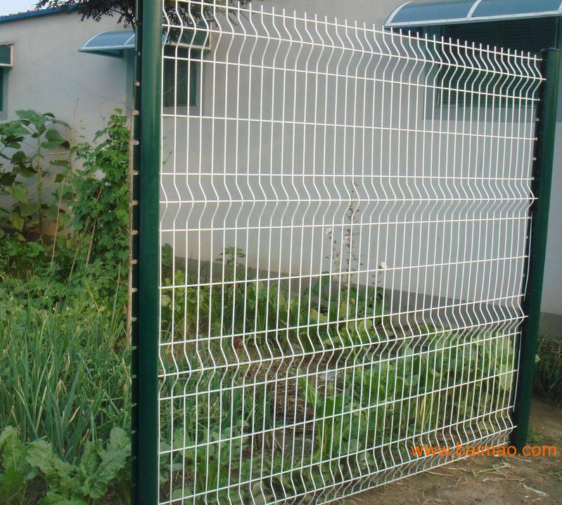 护栏，三角折弯护栏，隔离网，隔离栅，网栏