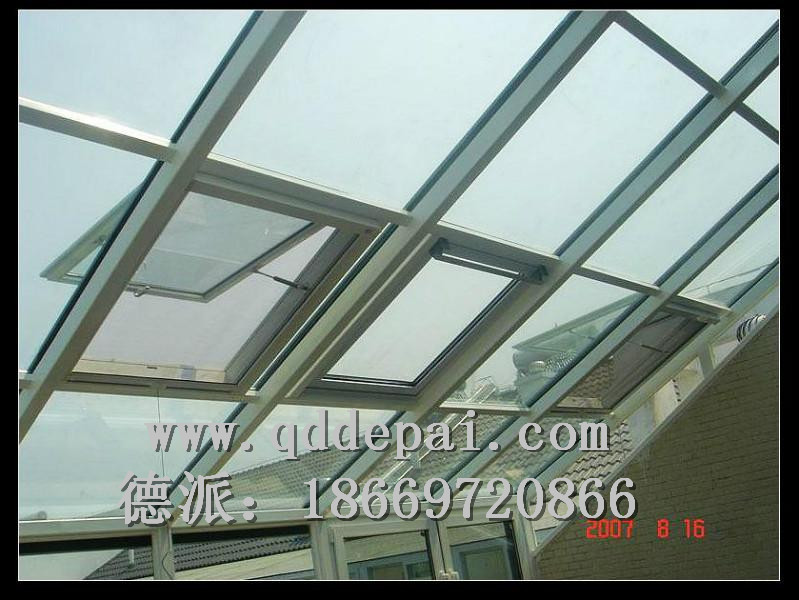 青岛铝合金天窗销售，青岛阳光房平屋顶天窗安装