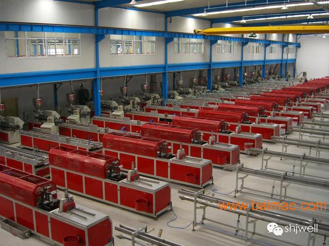 供应上海金纬机械宽幅PVC异型材挤出生产线
