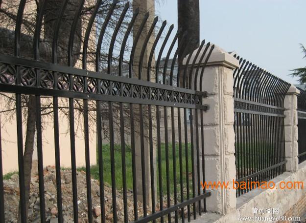 天津铁艺大门安装，东丽区铁艺门围墙护栏栏杆安装厂家