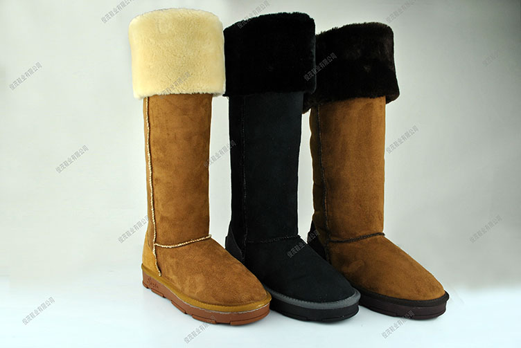 雪地靴麂皮绒毛绒靴防风毛鞋口高筒雪地靴
