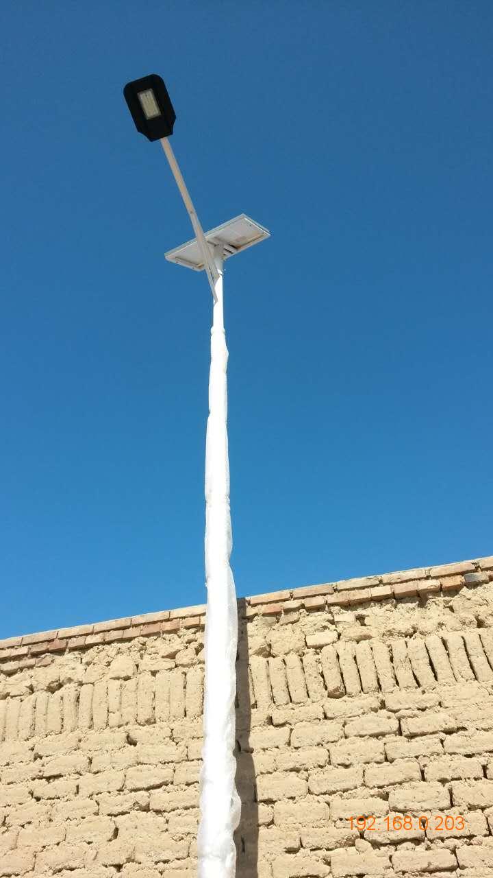 邯郸太阳能路灯价格，邯郸5米20w太阳能路灯配置