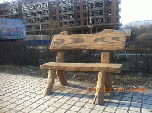 甘肃仿木桌凳，景观仿木椅子，陇南仿木垃圾桶驰升发货