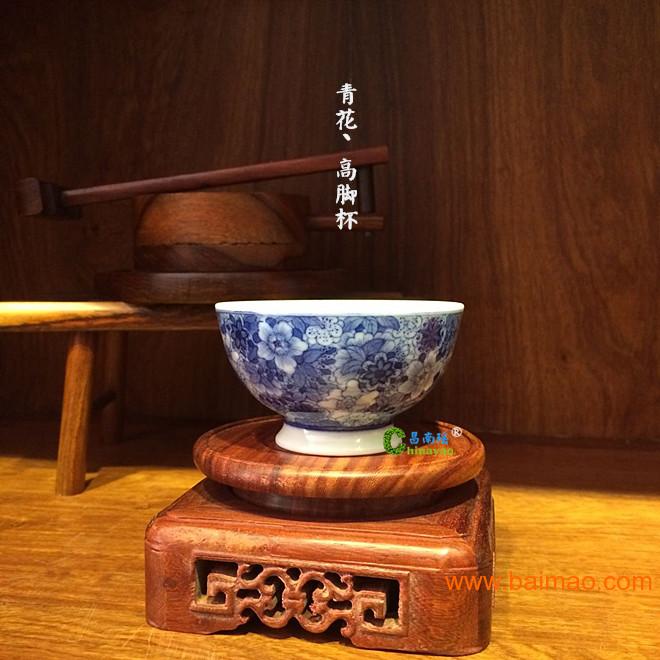 景德镇手绘青花陶瓷盖碗
