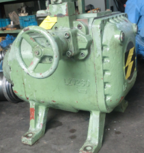 上海青浦维修川崎LZV260液压泵钢厂铜铝挤压设备