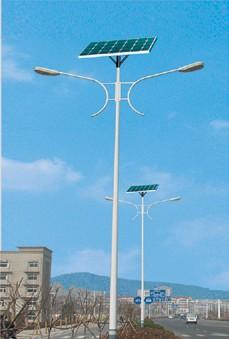 四川成都太阳能路灯生产厂家