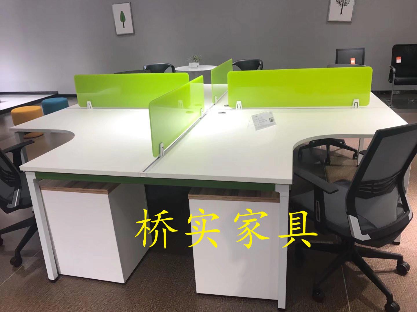 2017新款办公家具组合 现**公桌样式 尺寸定做