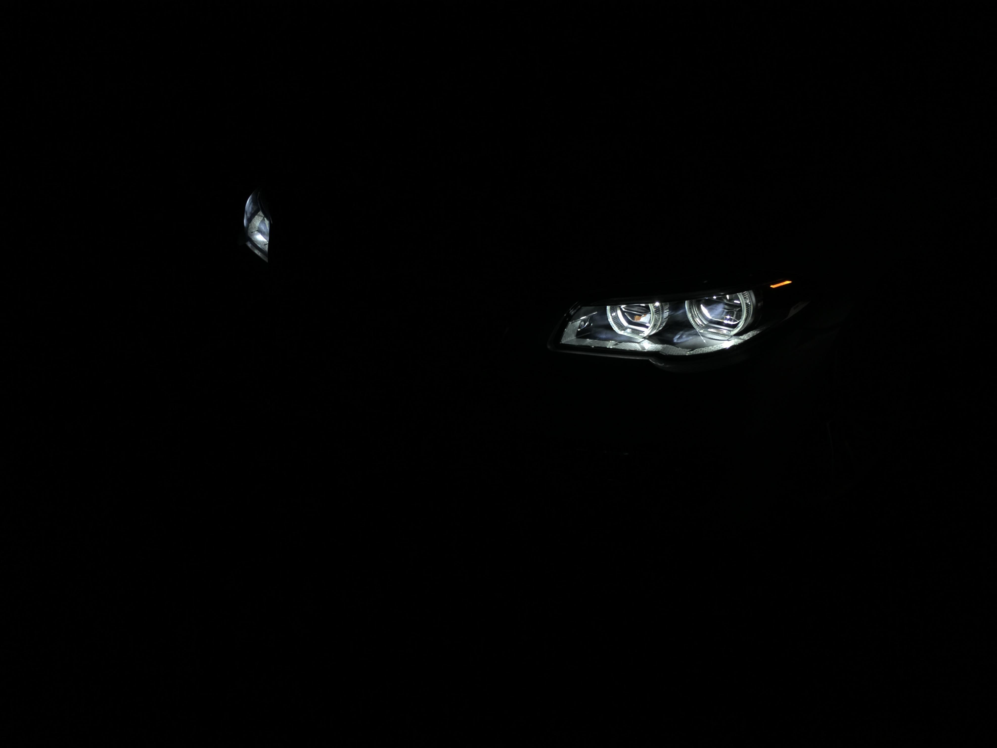 厦门BMW宝马5系LED自适应大灯