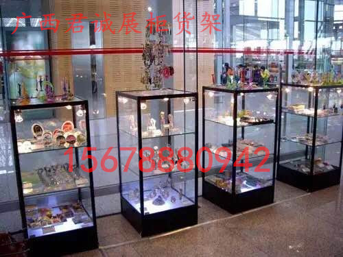 广西南宁厂家生产批发钛合金展柜货架**玻璃展柜仓储