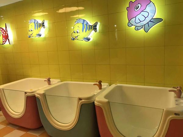 重庆婴儿游泳馆设备婴儿游泳池洗澡盆热水锅炉