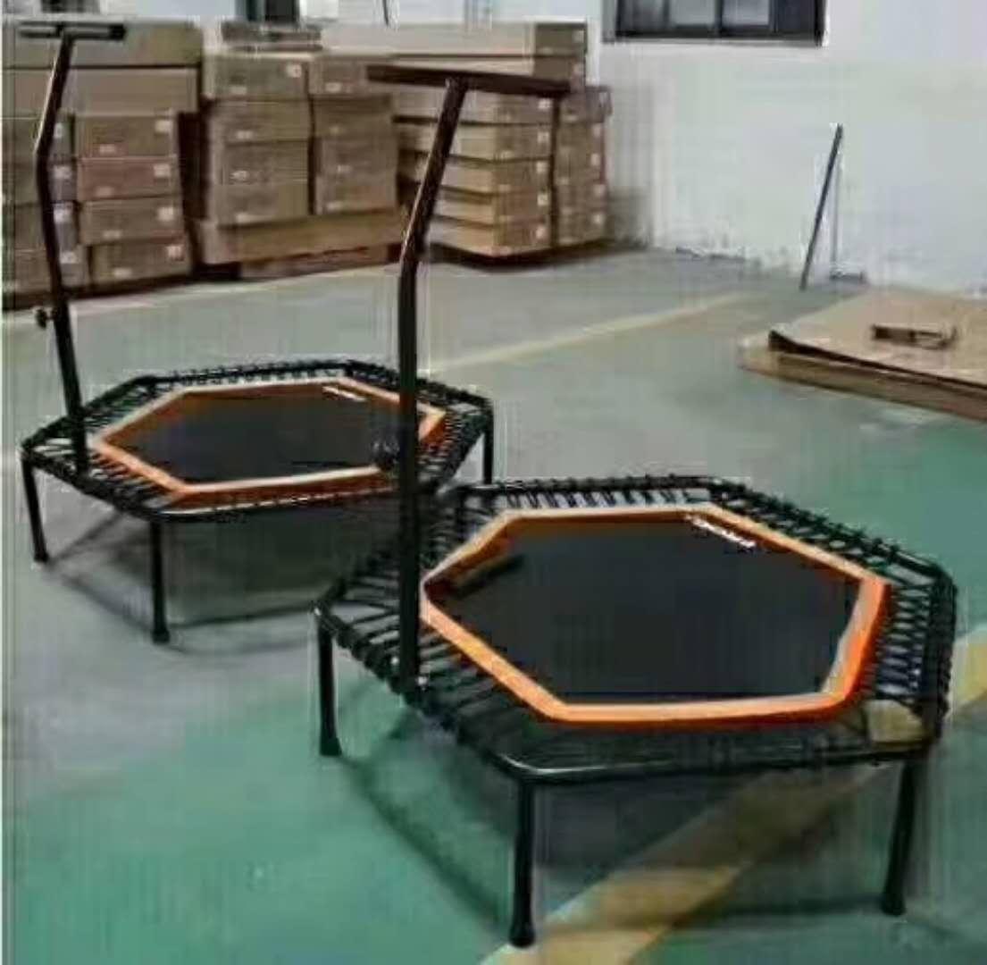 厂家供应跳床运动健身蹦床游乐休闲弹床