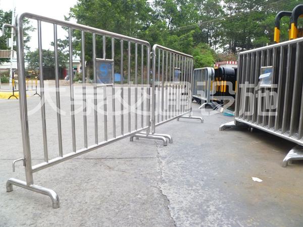 不锈钢移动铁马护栏围栏304/201不锈钢隔离护栏