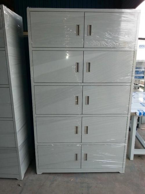 深圳带门带锁员工储物柜生产厂家 八门员工更衣柜尺寸