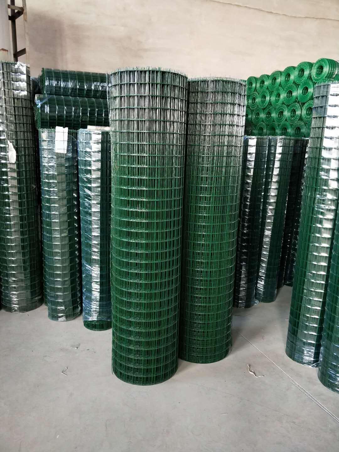 浸塑电焊网报价 浸塑电焊网生产厂家 浸塑电焊网生产